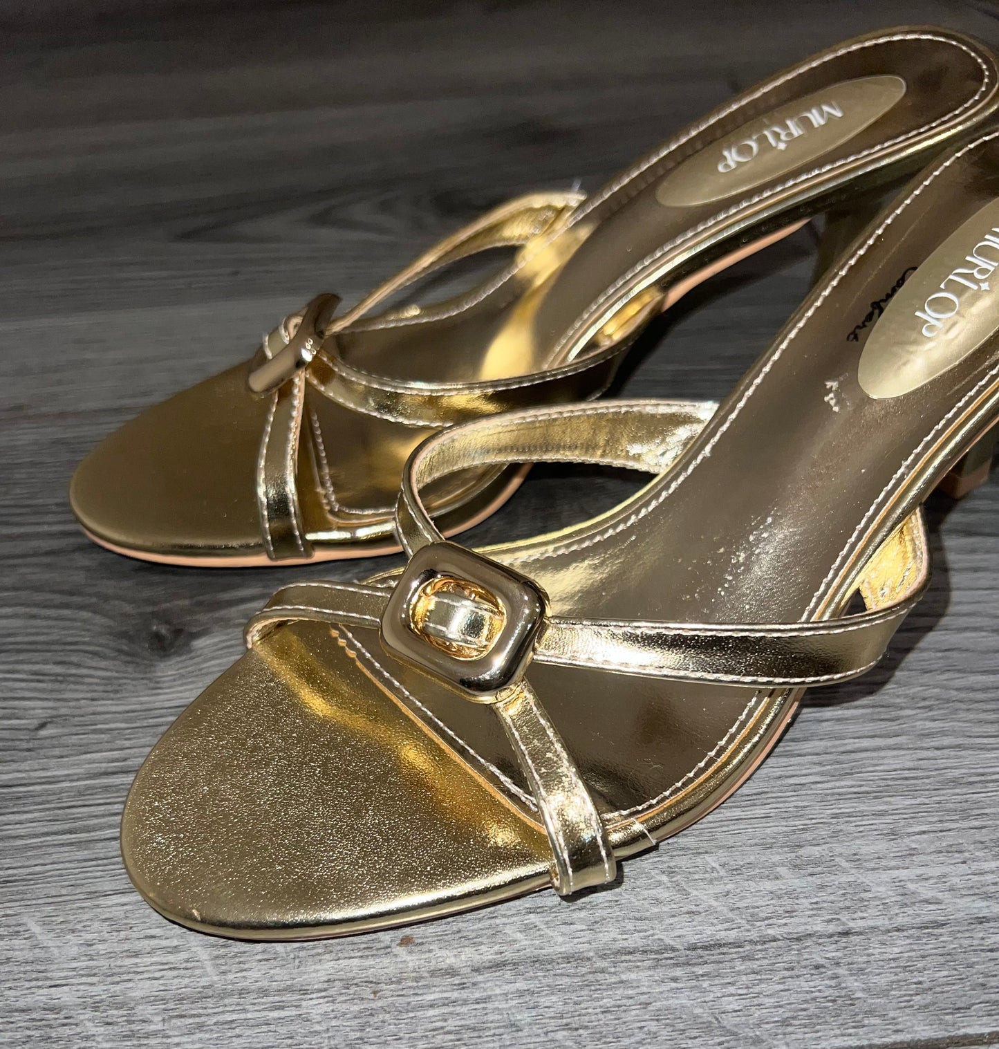 ZAPATILLA NADIA DORADO
