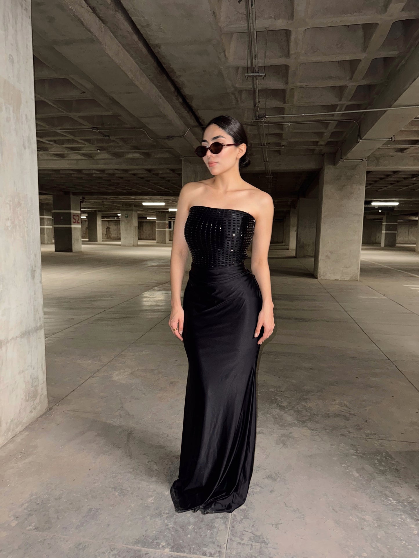 VESTIDO KATHY STONES STRAPLESS