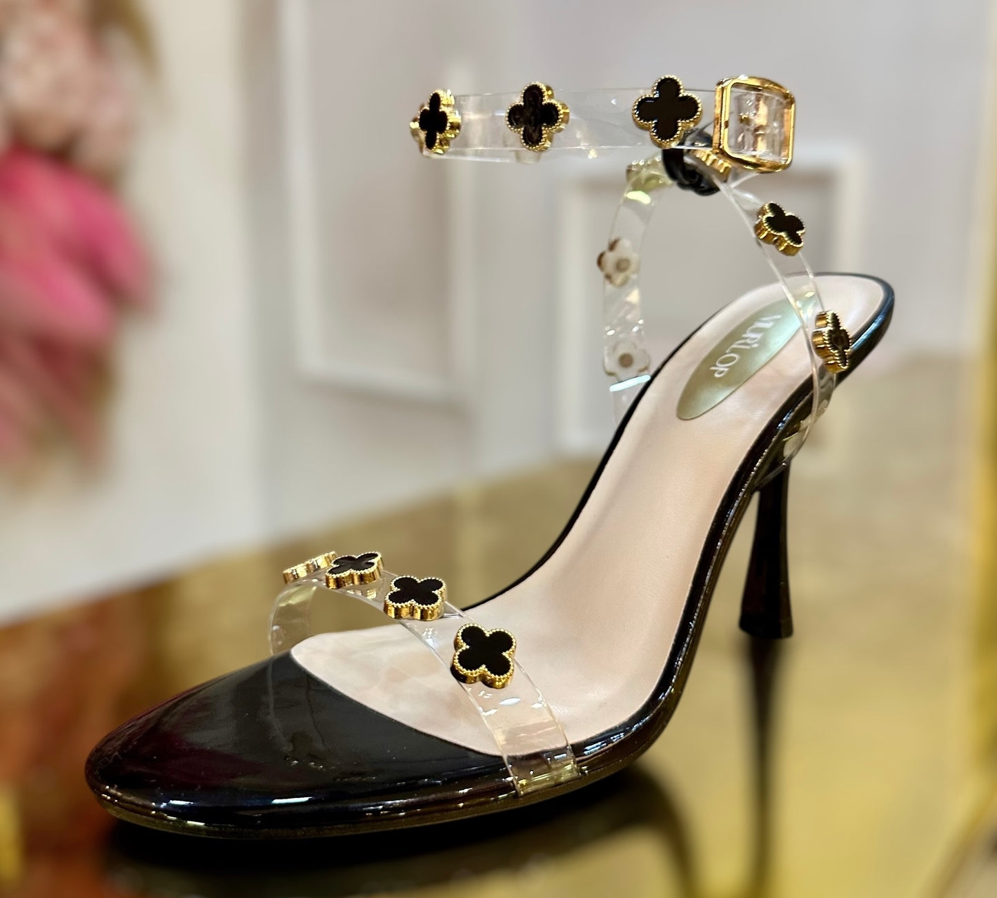 ZAPATILLA VANNIA NEGRO