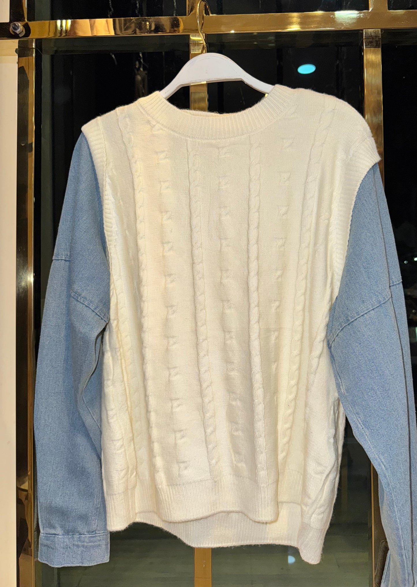 SUÉTER WINTER CREMA