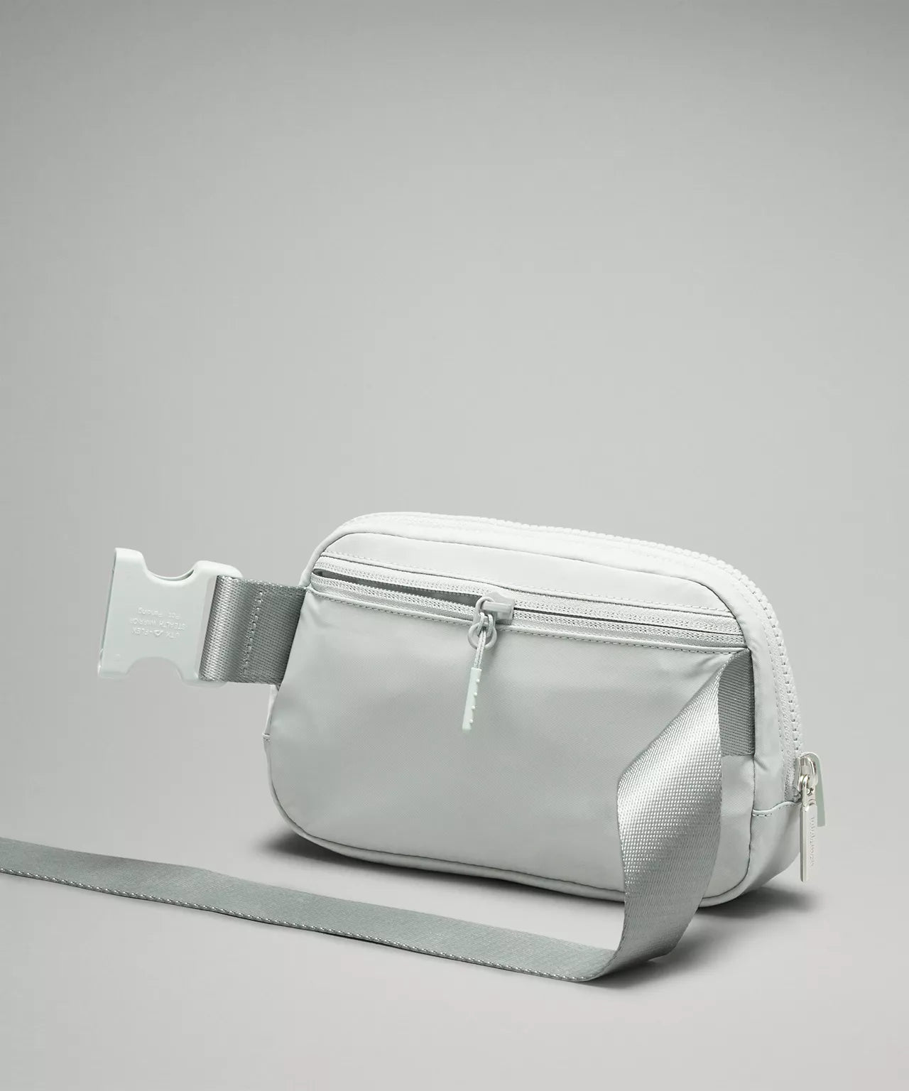 EVERYWHERE BELT BAG VERDE