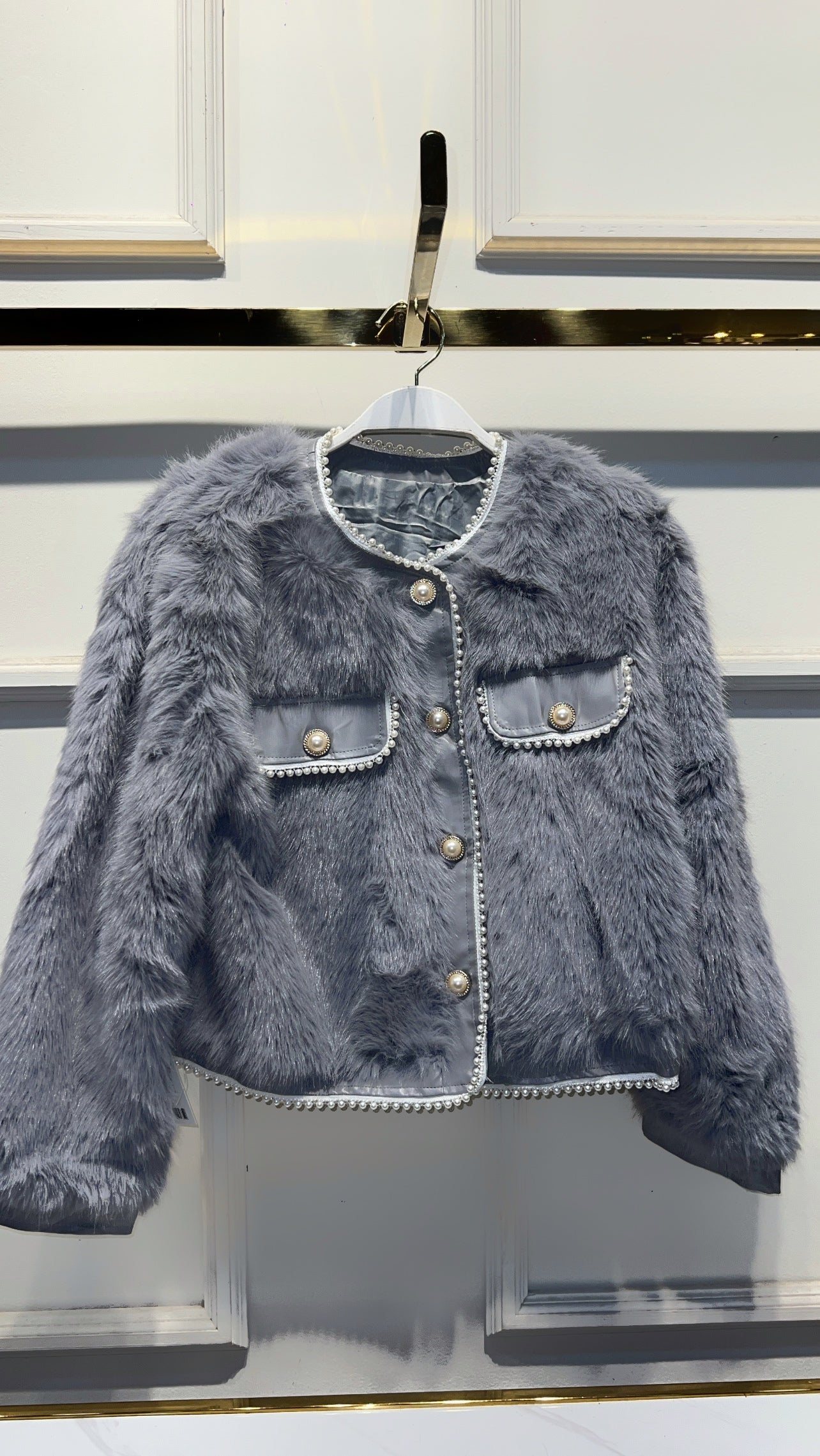 ABRIGO SABRINA PELUCHE PERLAS GRIS