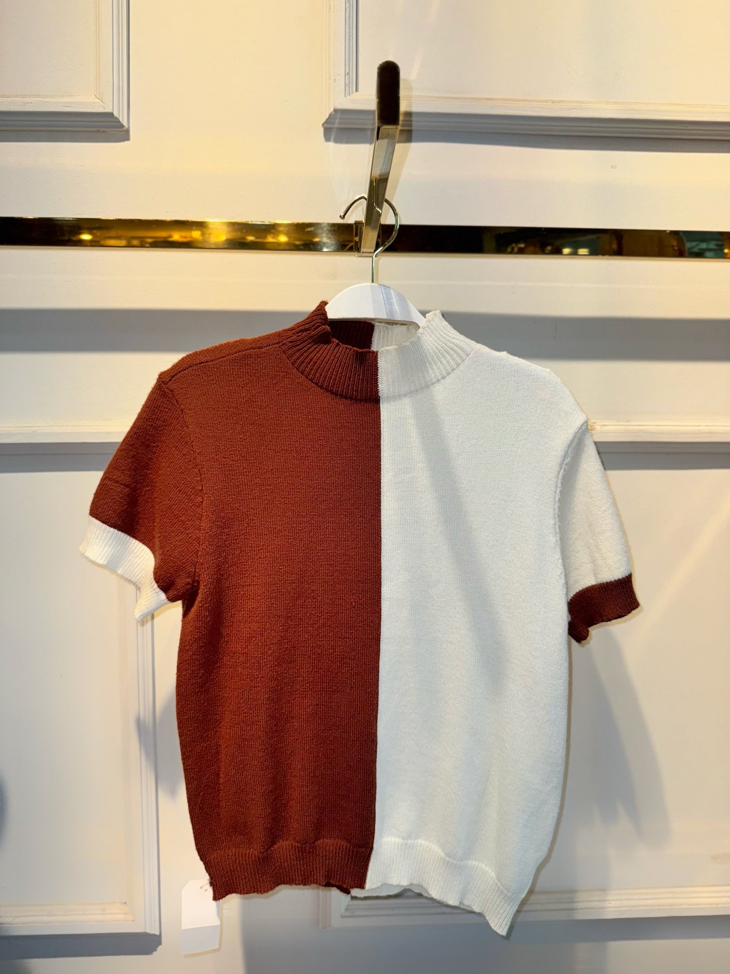 BLUSA LEÍA CHEDRON/CAFE