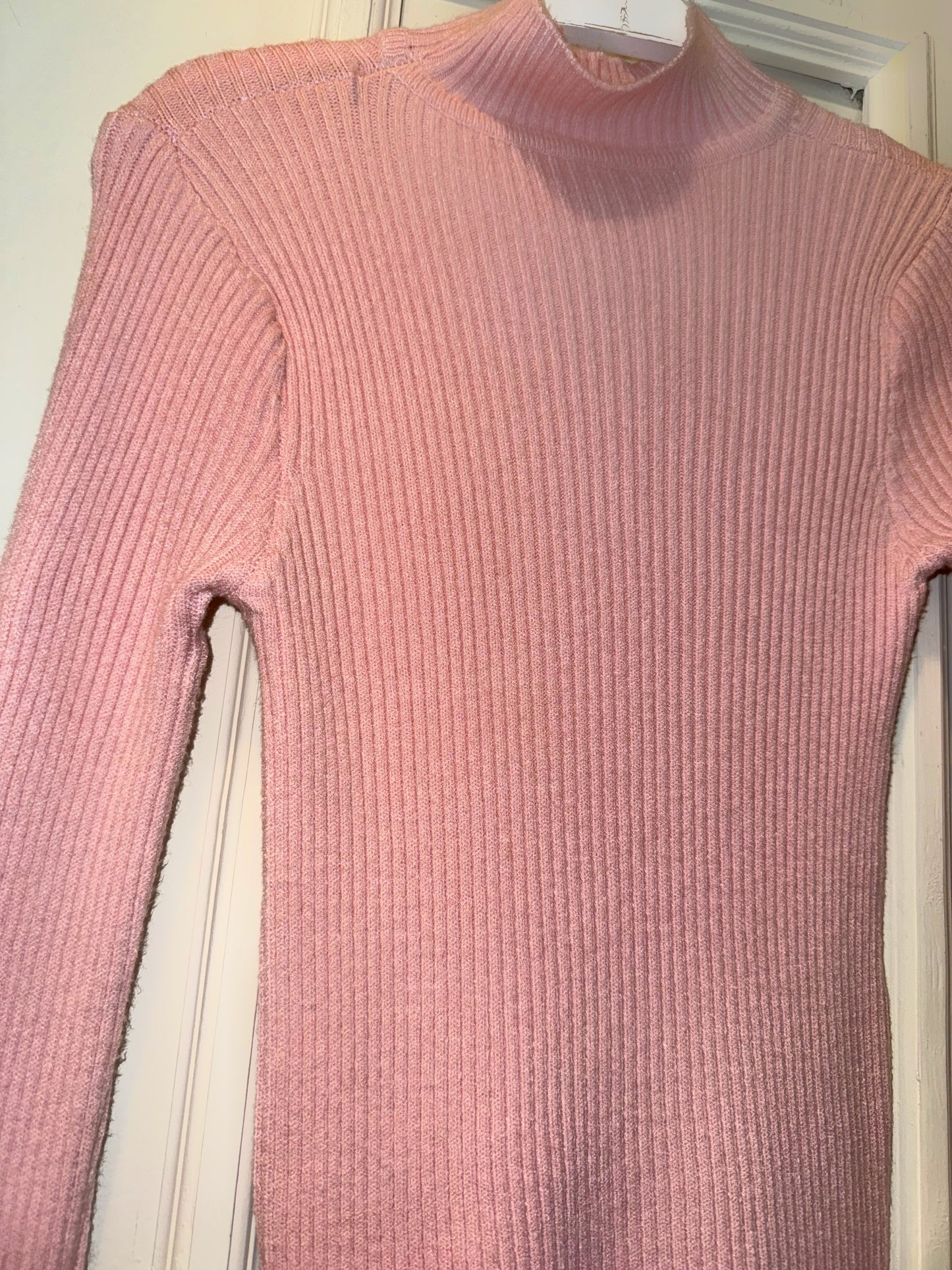 SUÉTER BASIC ELARA ROSA