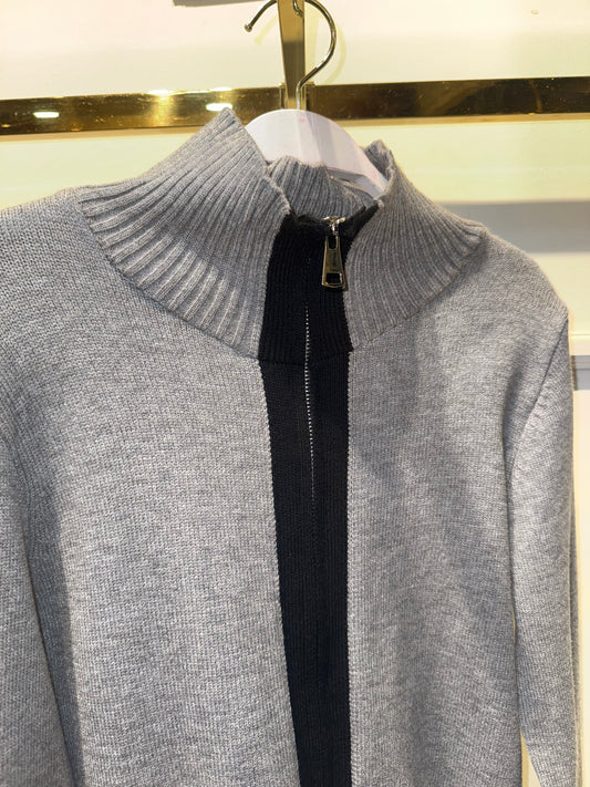 SUÉTER BRIA GRIS