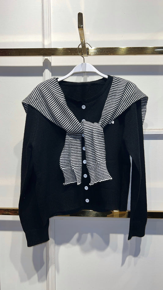 SUÉTER MARGARET NEGRO