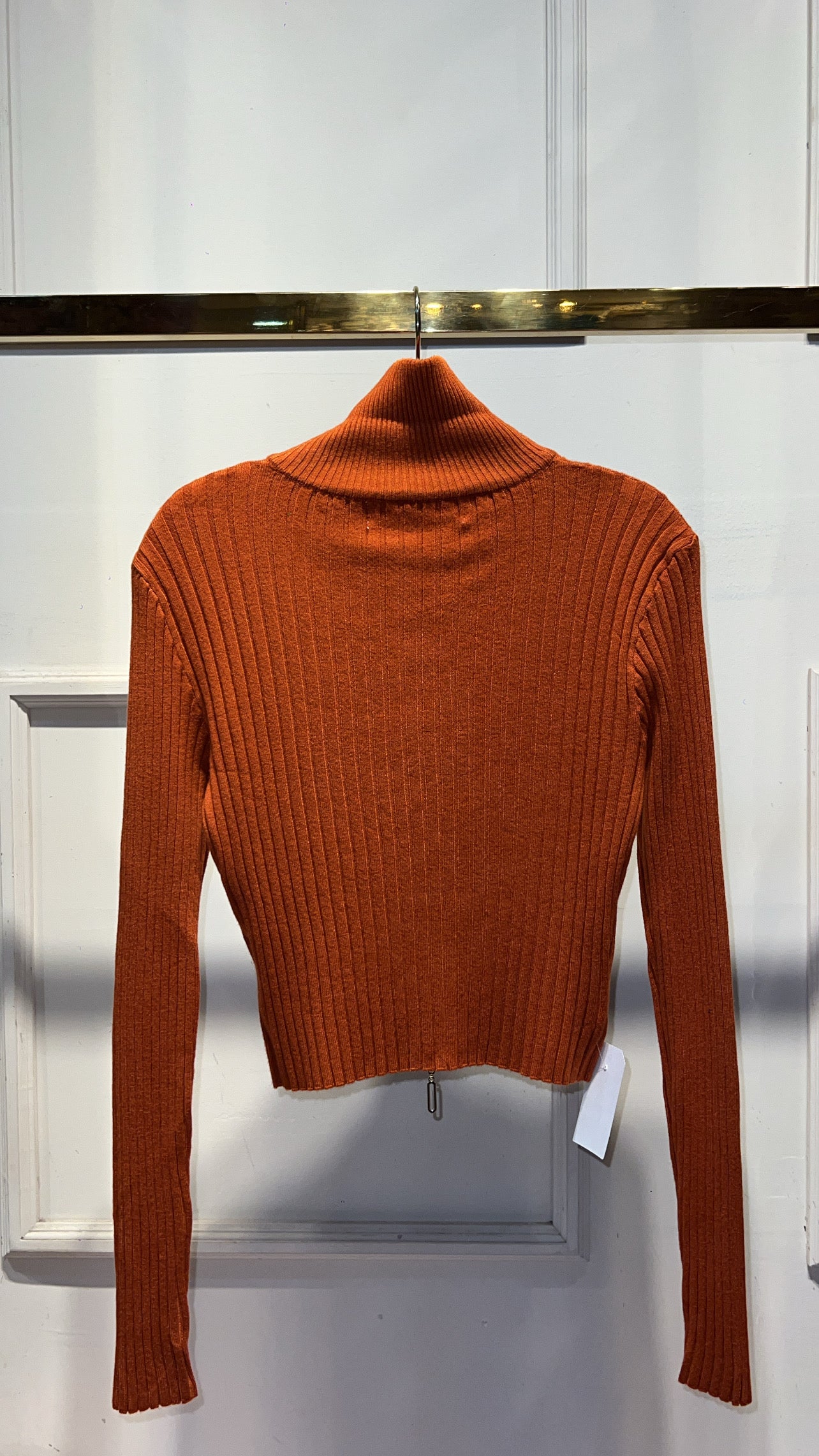 SUETER ZIPER PIEDRAS CHEDRON