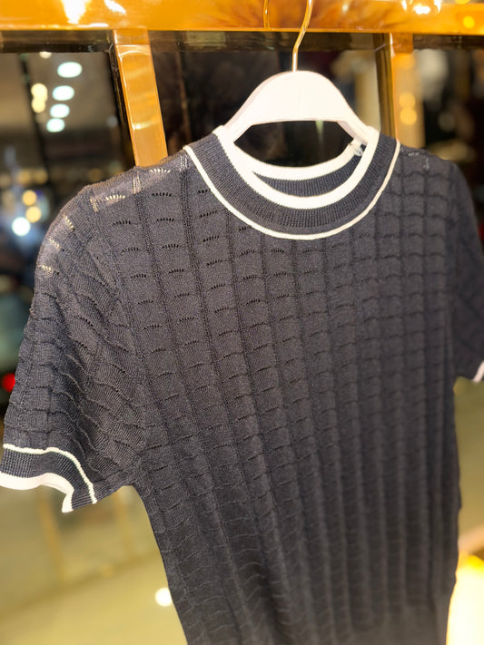 BLUSA TEXTURIZADA NEGRO