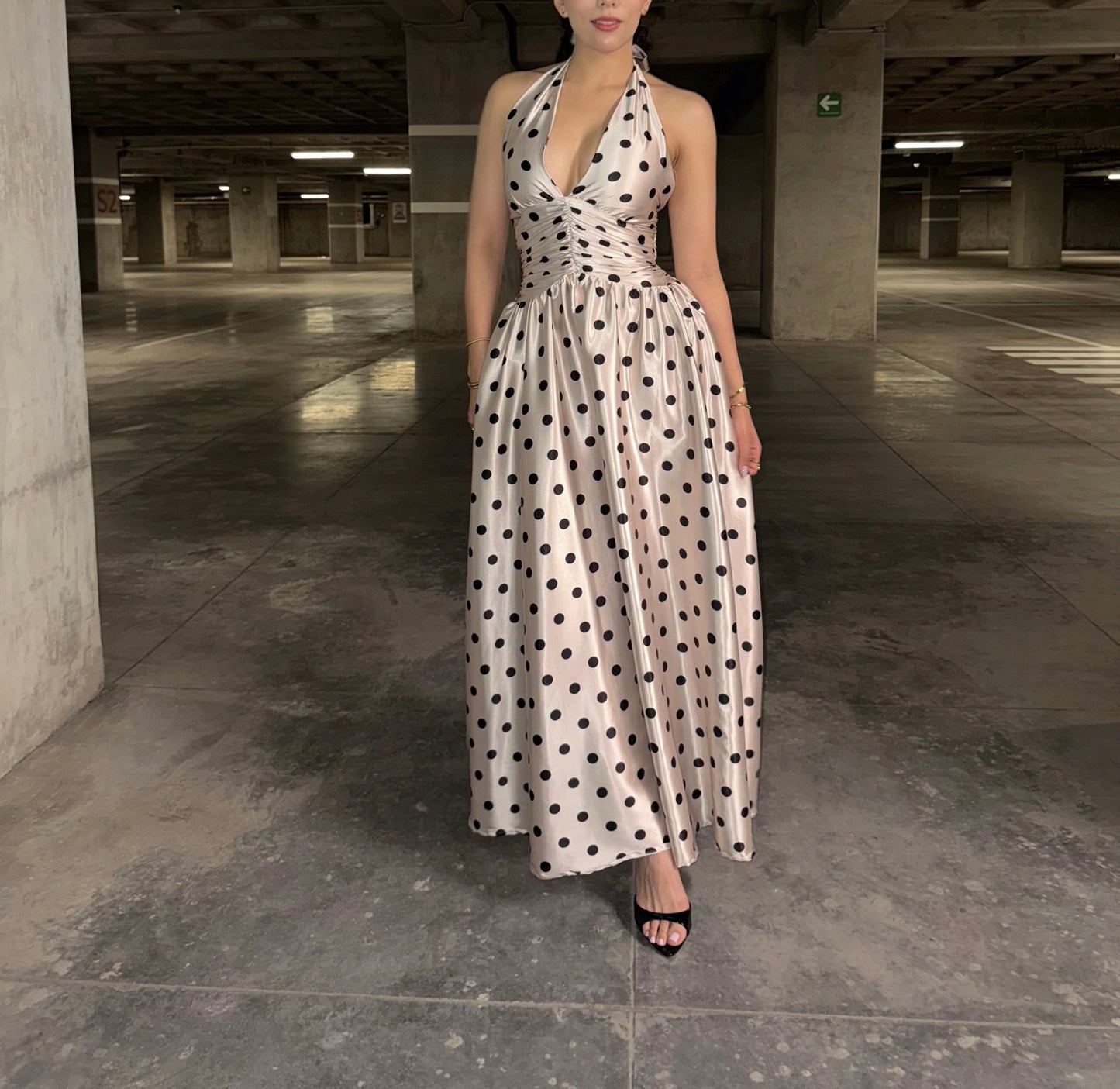 VESTIDO MIDI MONETTE
