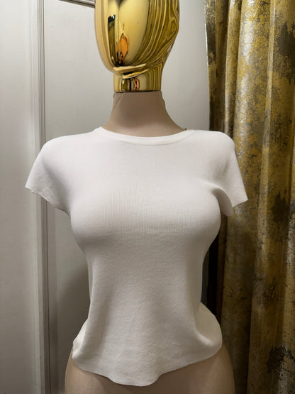 BLUSA BASIC PUNTO SIN MANGA