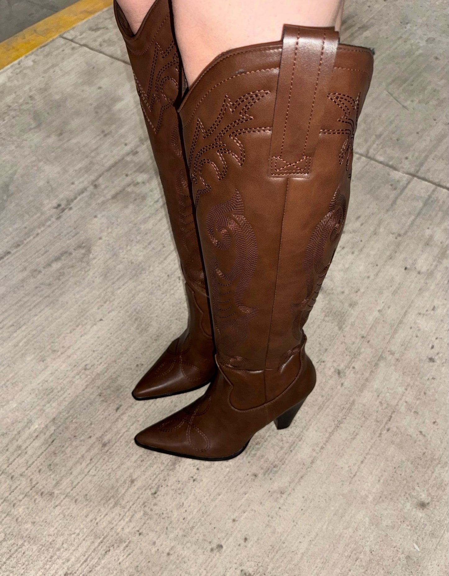 BOTA VAQUERA ASHLEY CAFE