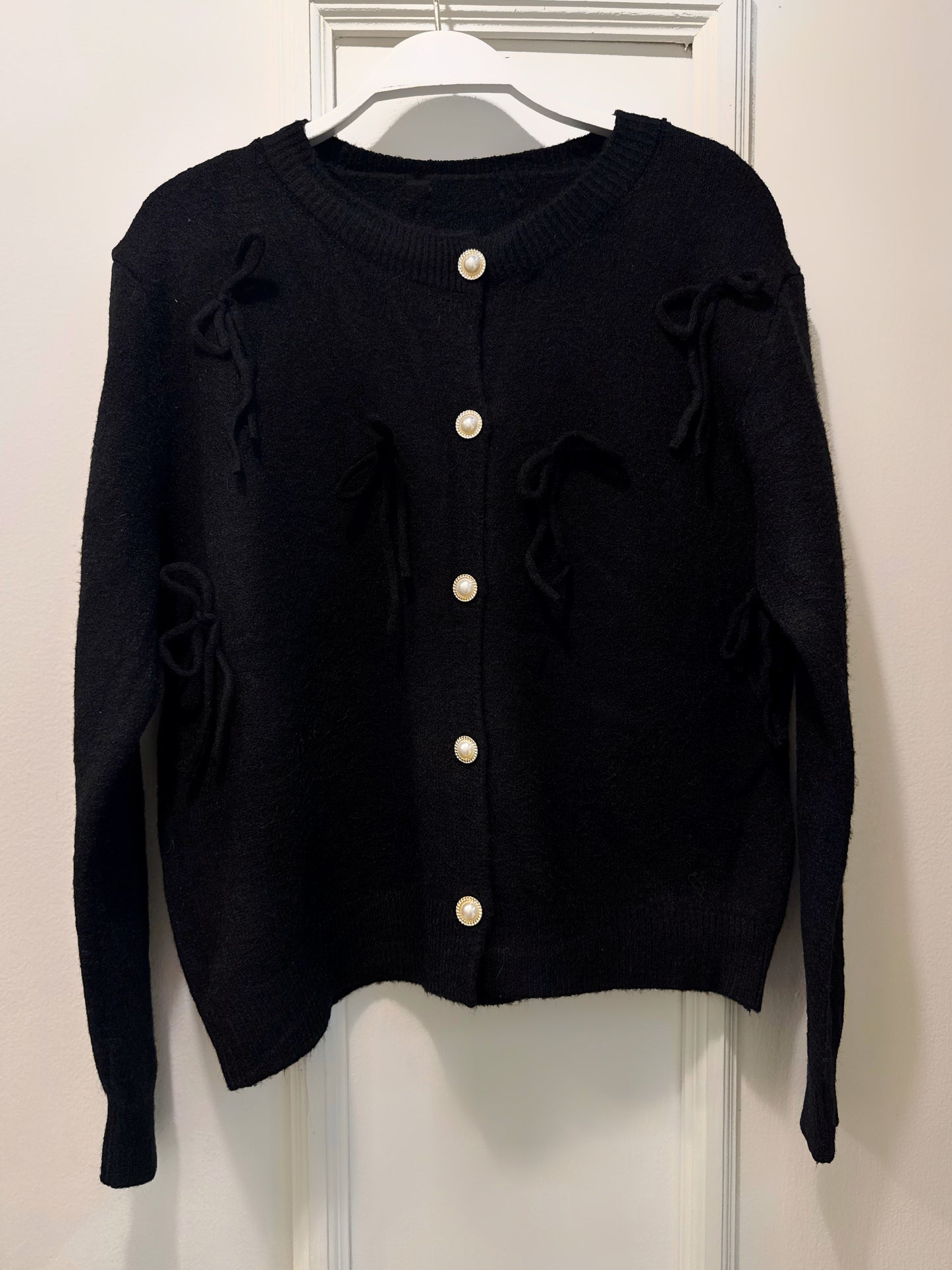 SUÉTER SERENE NEGRO