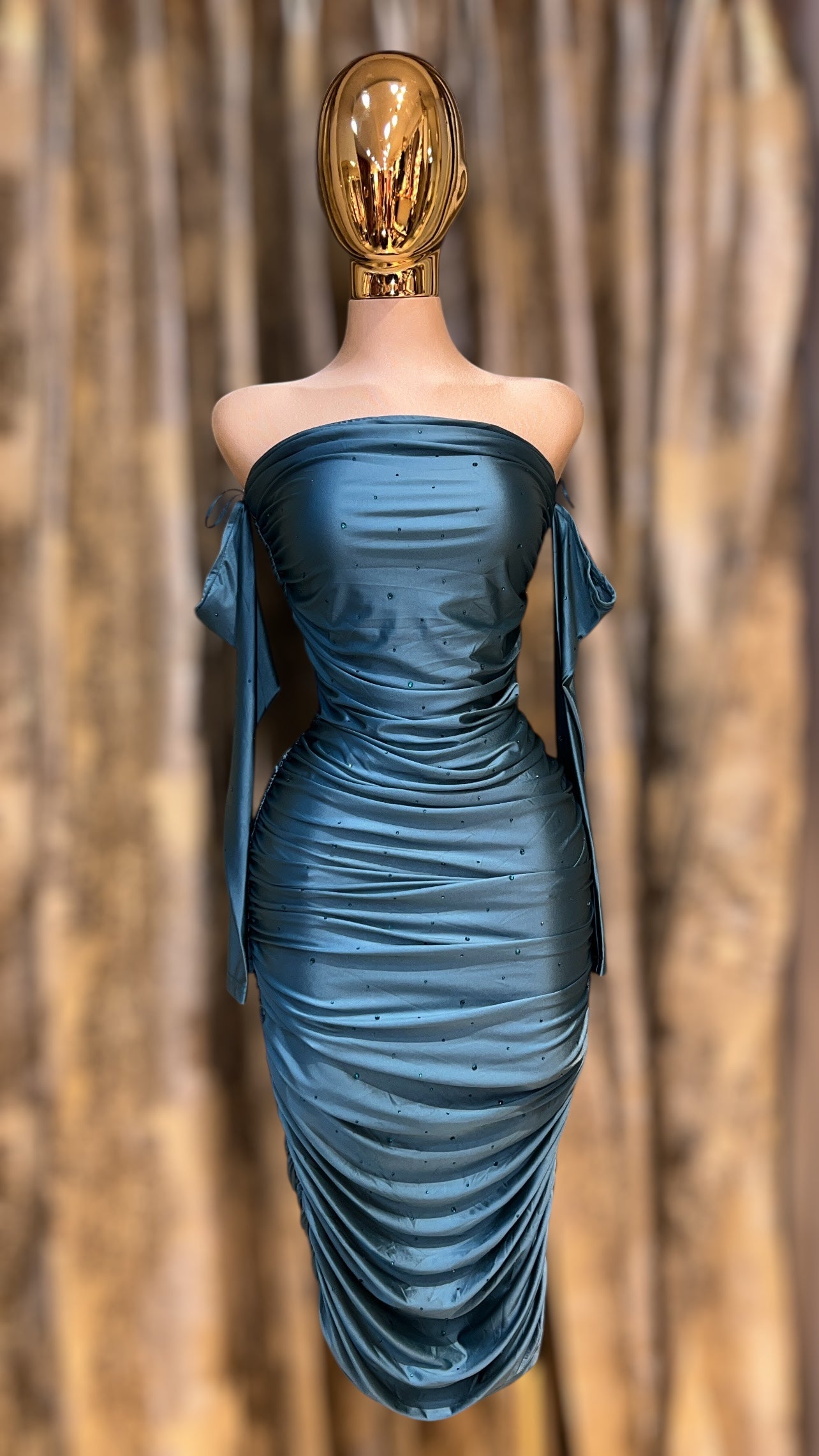 VESTIDO ROMY MIDI OFF THE SHOULDER STONES