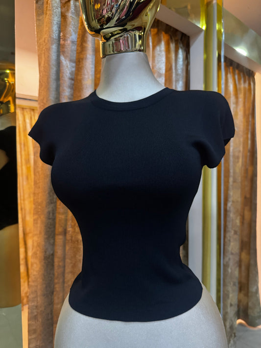 BLUSA BASIC PUNTO SIN MANGA