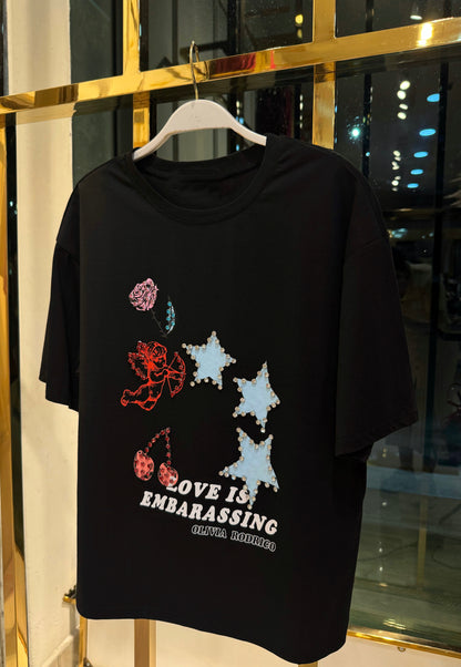 PLAYERA STARS / LOVE IS EMB