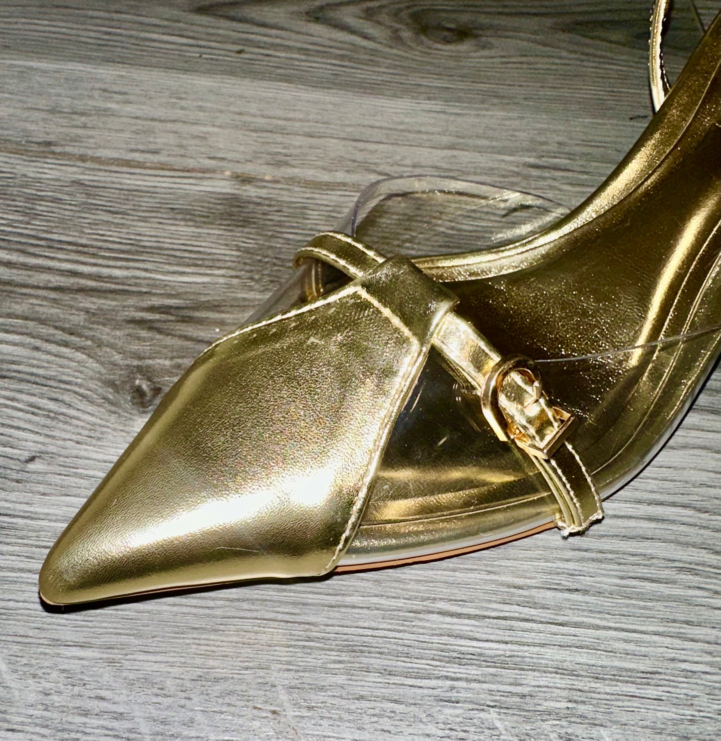 ZAPATILLA PORIER DORADO