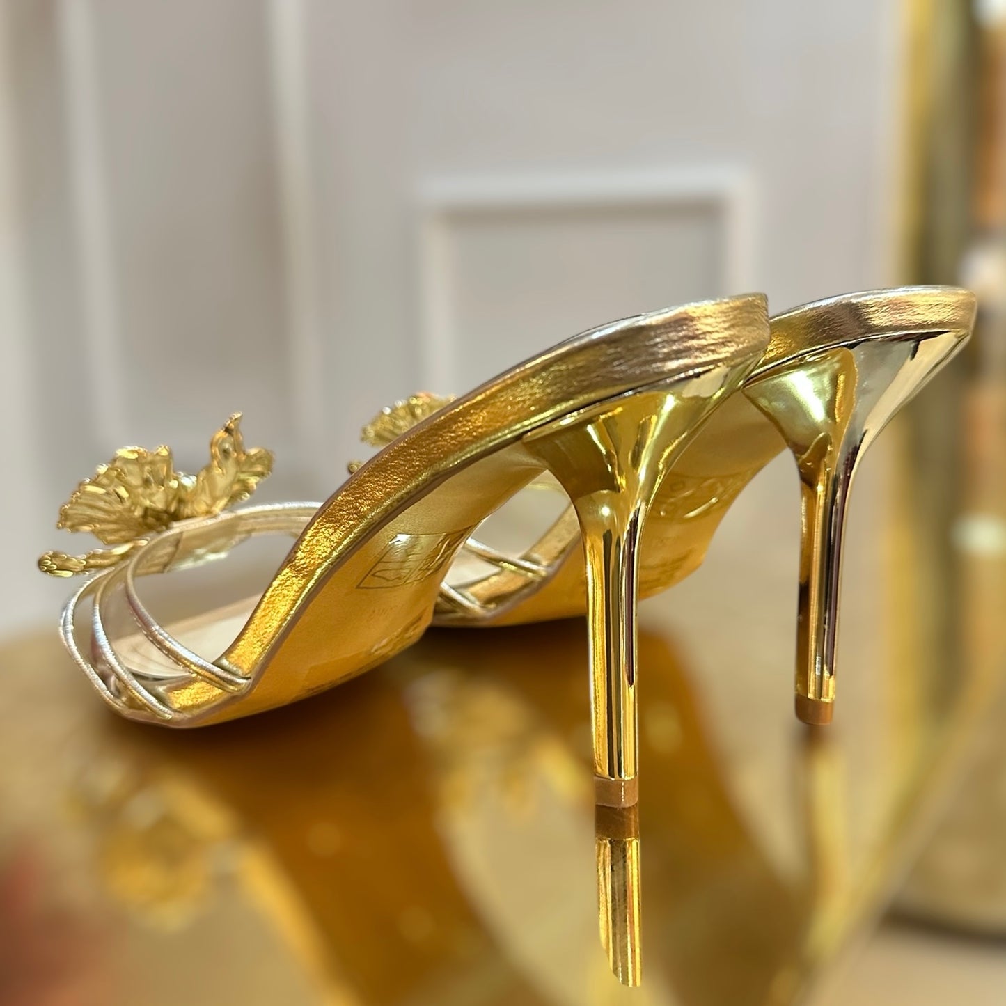 ZAPATILLA FLOR SURFY ORO